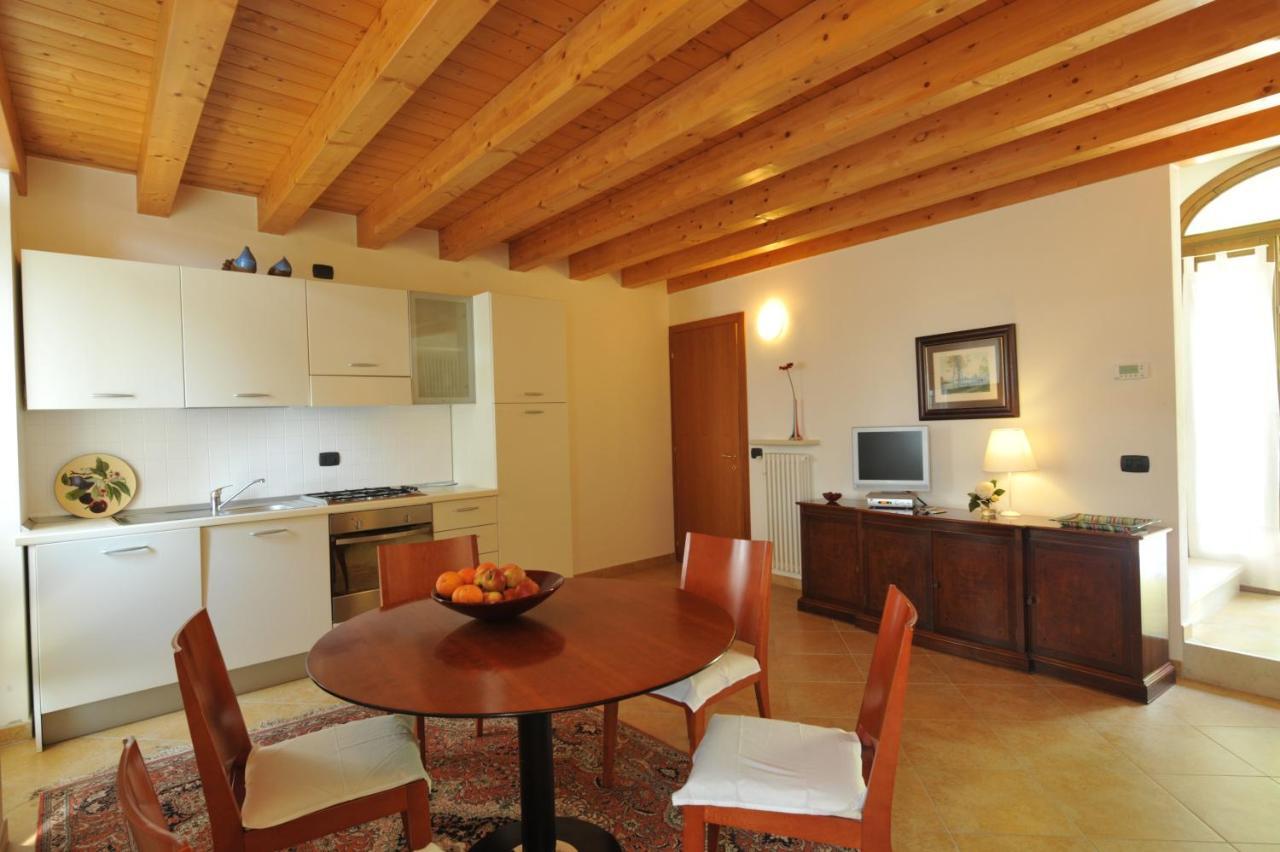 La Corte Dei Limoni Apartment Caprino Veronese Bilik gambar